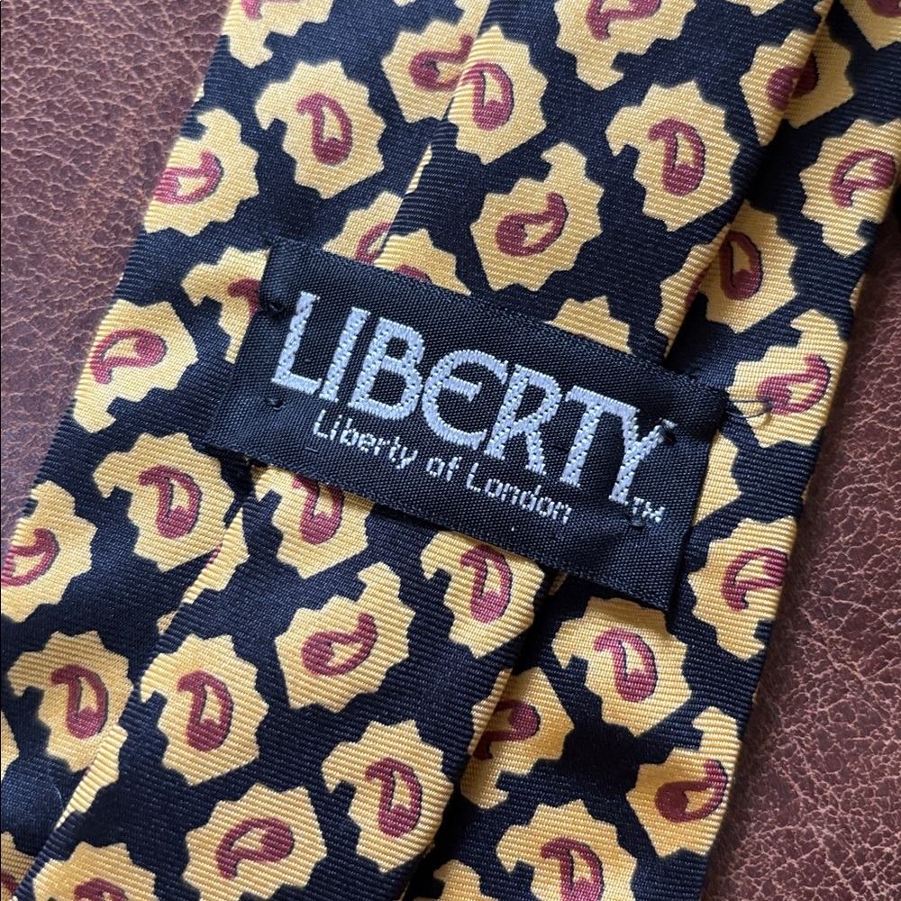 Liberty of London Yellow and Black paisley tie